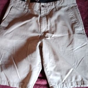 Men's sz. 34 Volcom khaki chino shorts
